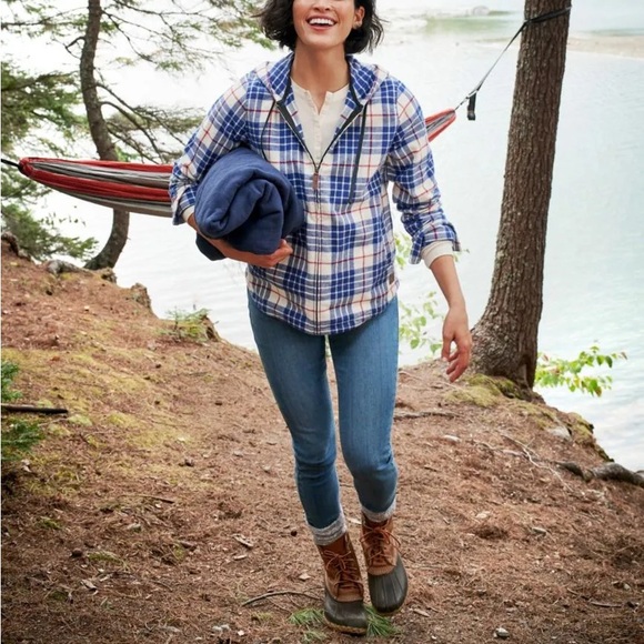 L.L. Bean Relaxed Fit Zip Up Flannel - Picture 1 of 7